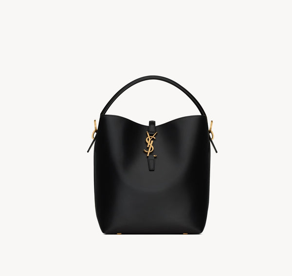 LE 37 PETIT MODÈLE EN SEMI CUIR BRILLANT
NOIR
